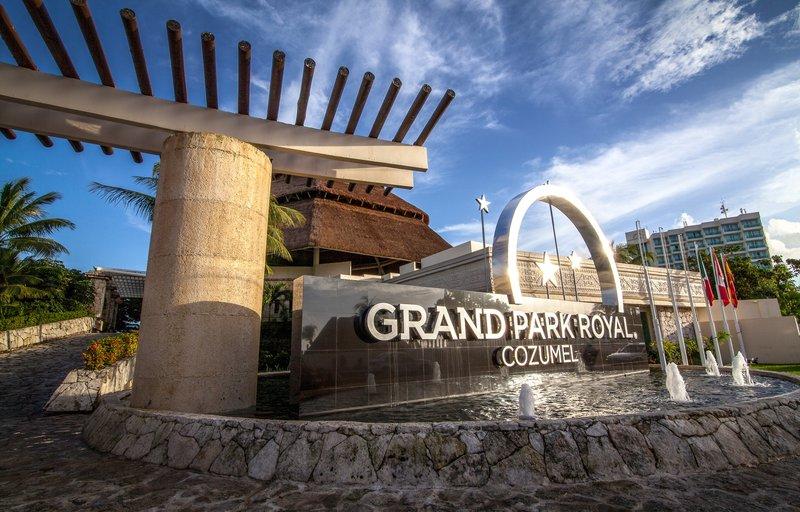 Grand Park Royal Luxury Resort Cozumel, slika 1