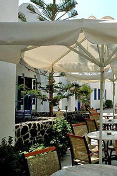 Scorpios Beach Hotel Apartments and Suites Santorini, slika 5